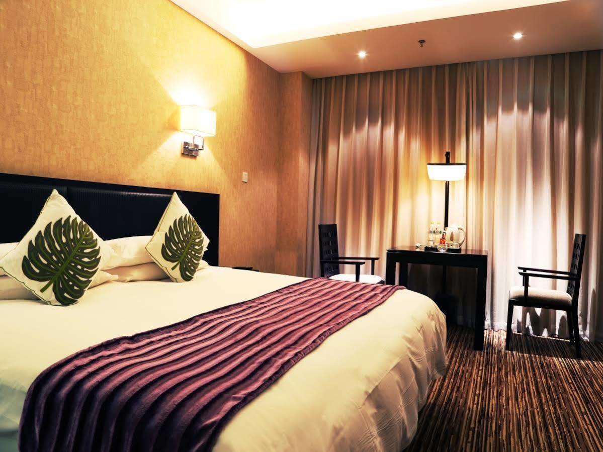 Ssaw Boutique Hotel Nanchang Bayi Square Exterior foto